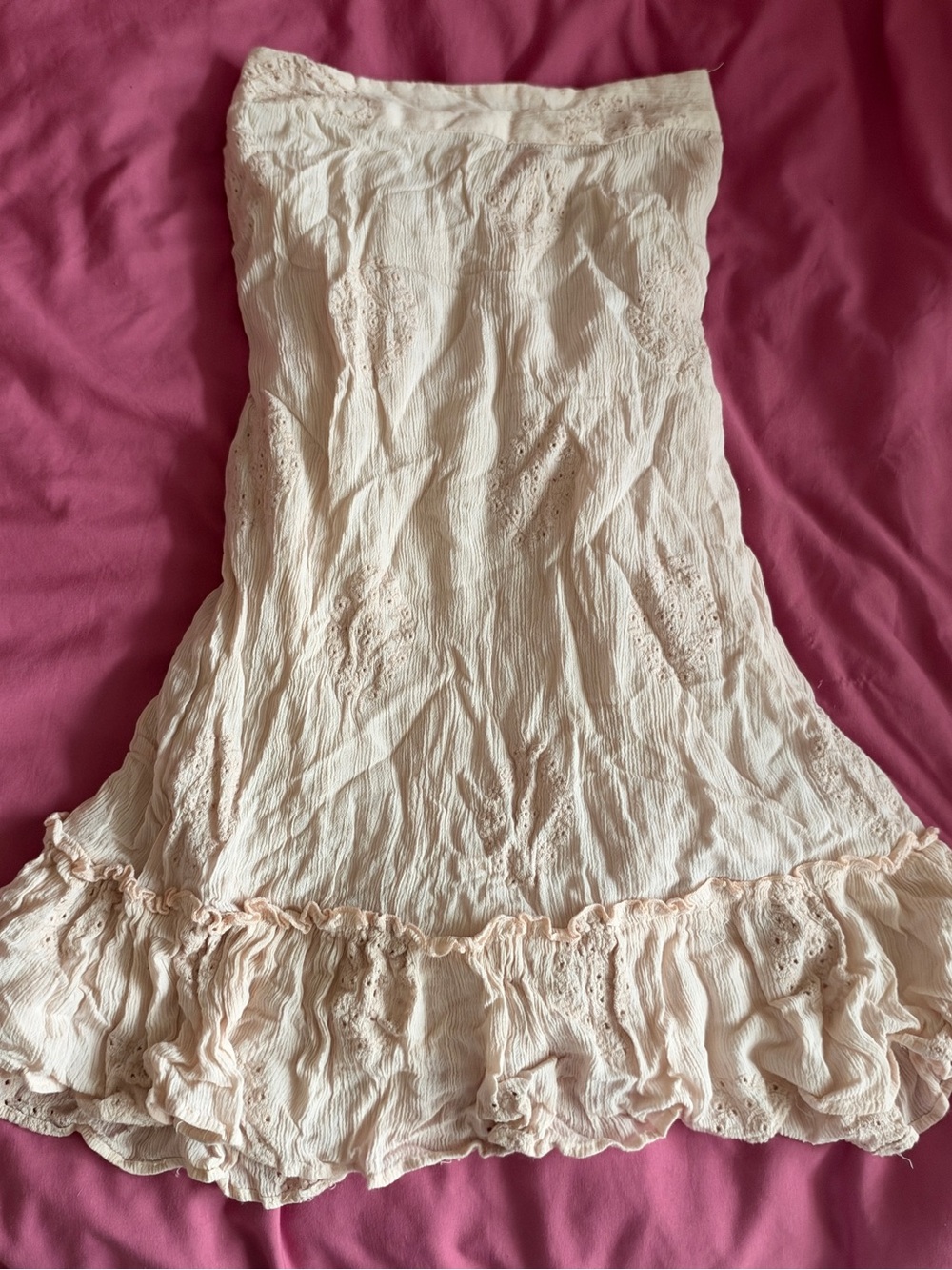 Women’s Strapless Lace-Trim top in Light pink